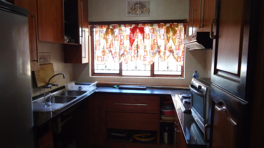 3 Bedroom Property for Sale in Gustrouw Western Cape